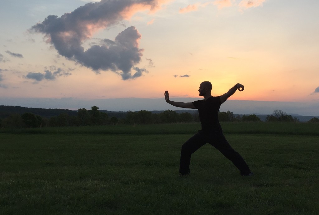 the-15-most-frequently-asked-questions-about-qigong-flowing-zen